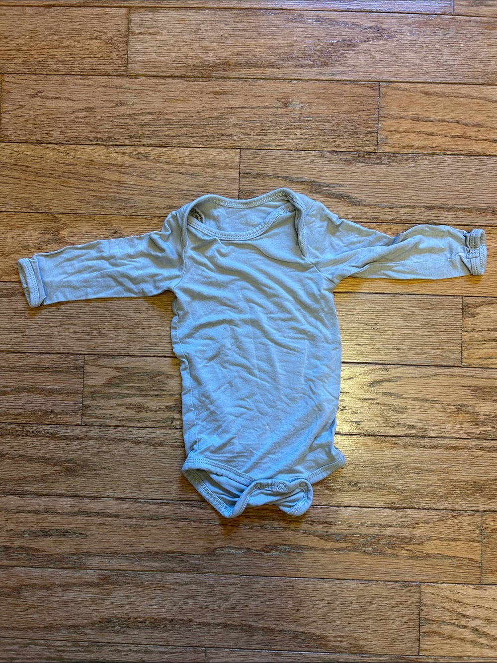Kyte BABY Long-Sleeve One-Piece in light grey